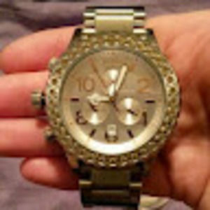 Meet your Posher, Ana